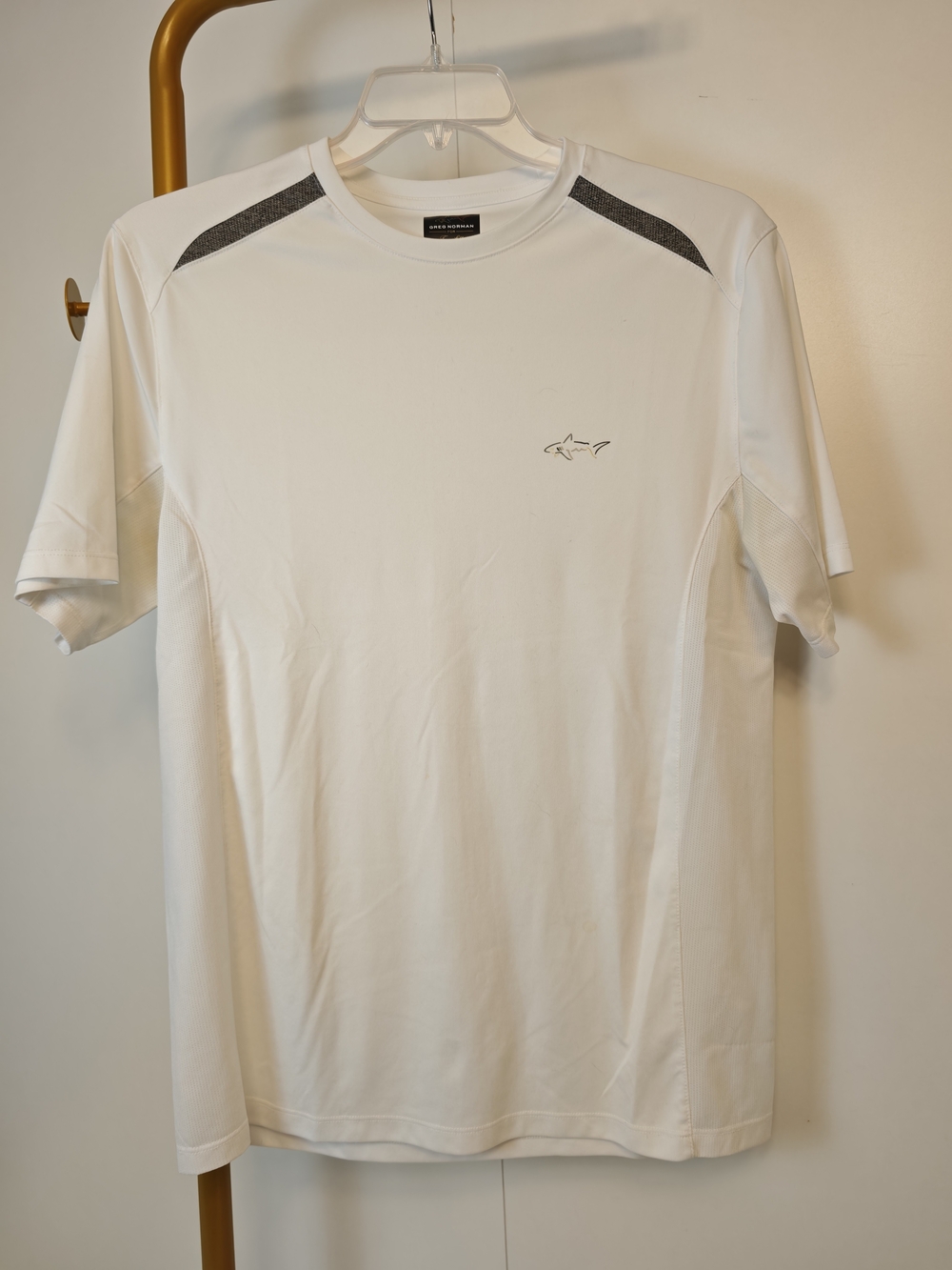Greg Norman Collection Mens White Performance Tee Gray Shoulder Panels M